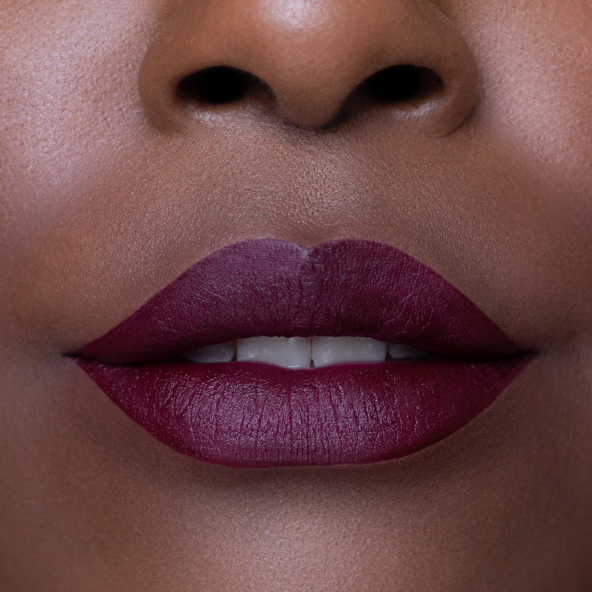 SKEPTICAL Seal The Deal - BEAUTY CREATIONS - Compra Maquillaje y Artículos de Belleza | Belle Queen Cosmetics