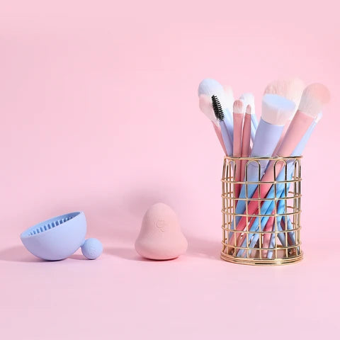 Fantasy Ⅲ - 16 piece Synthetic Brush Set  | DOCOLOR