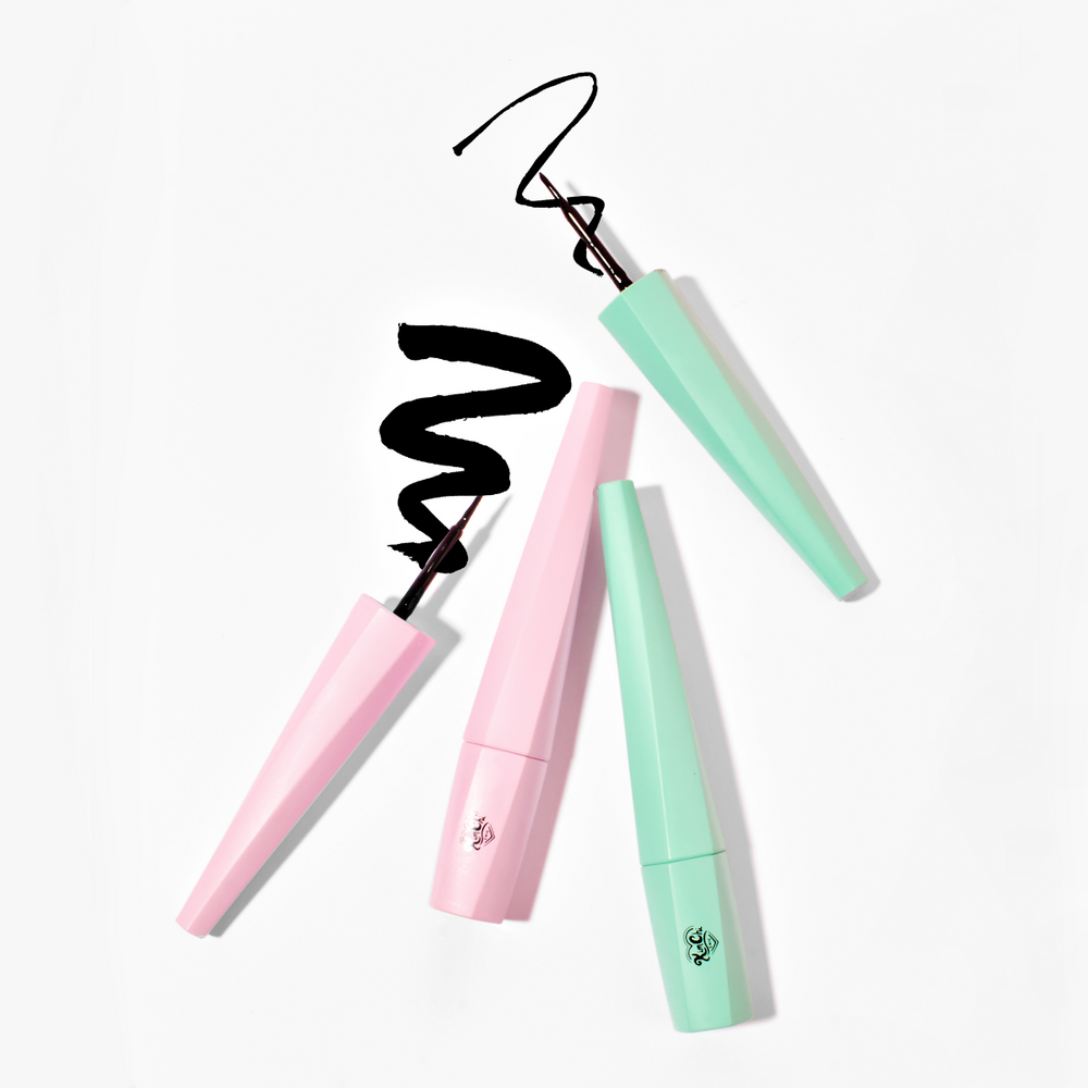 STAGE PROOF LIQUID LINER - DELINEADOR LIQUIDO | KIMCHI CHIC