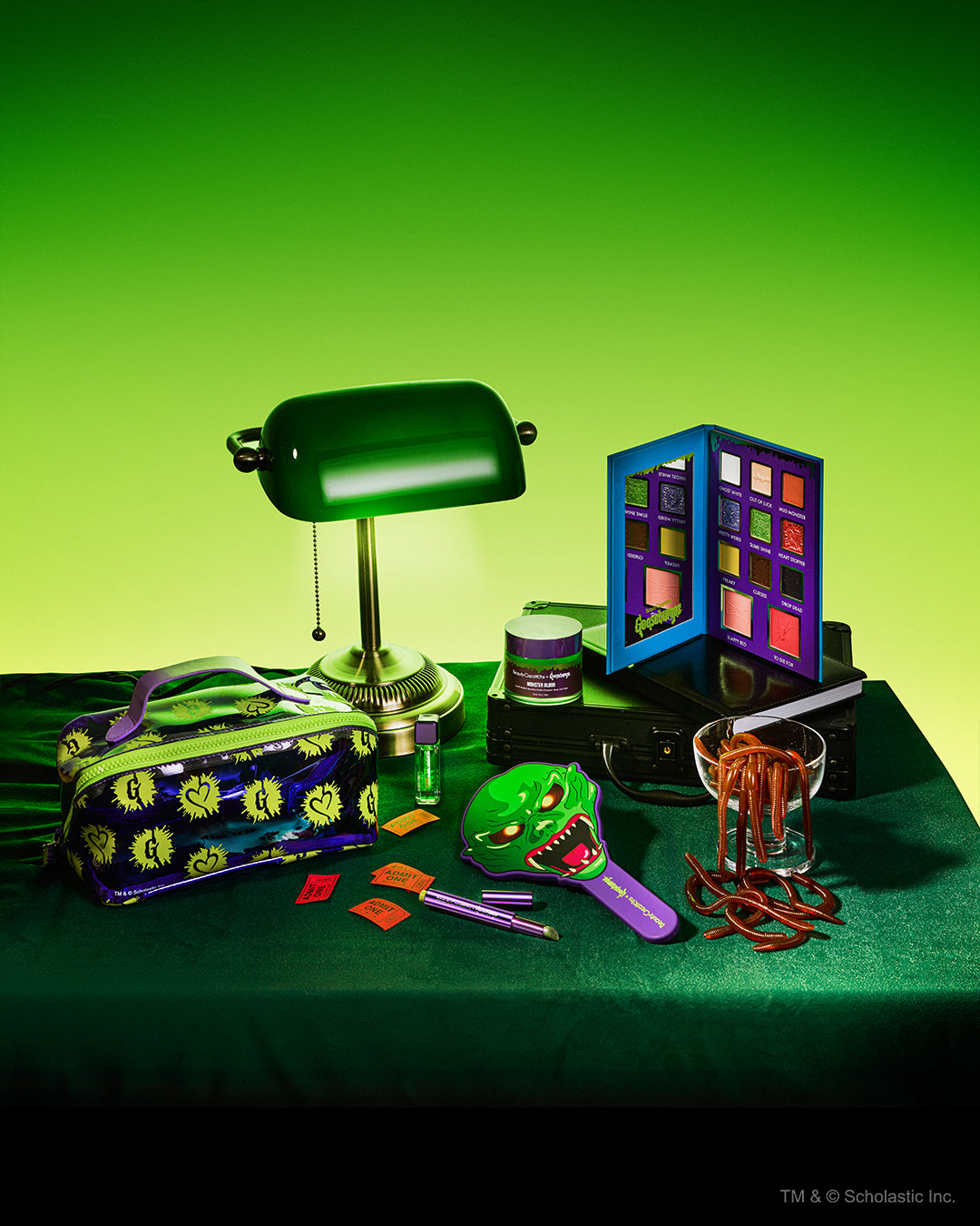 ***PREORDEN*** Bolsa de cosméticos Goosebumps P-Ouch | Beauty Creations