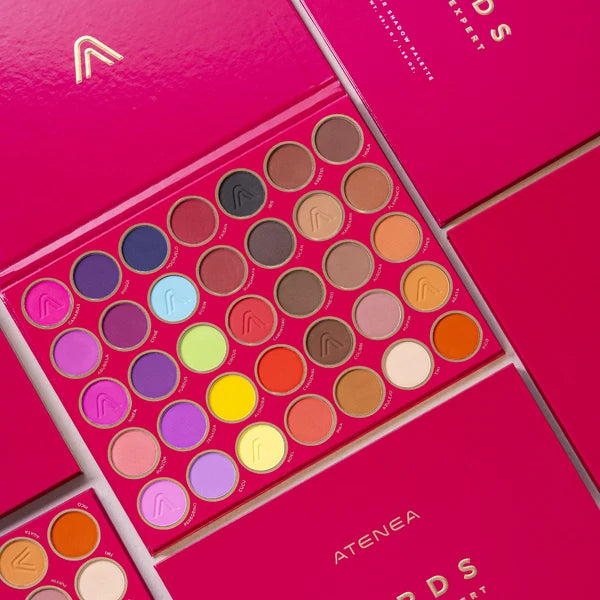 PALETA DE SOMBRAS MAKEUP EXPERT | ATENEA