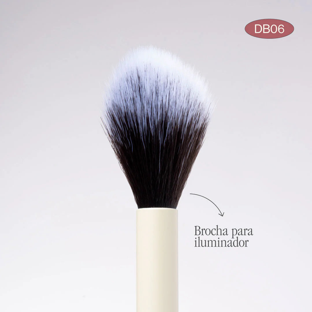 BROCHA DUO ILUMINADOR Y POLVO SUELTO | ATENEA