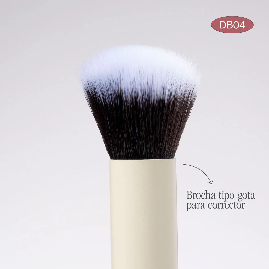 BROCHA DUO KABUKI Y CORRECTOR | ATENEA