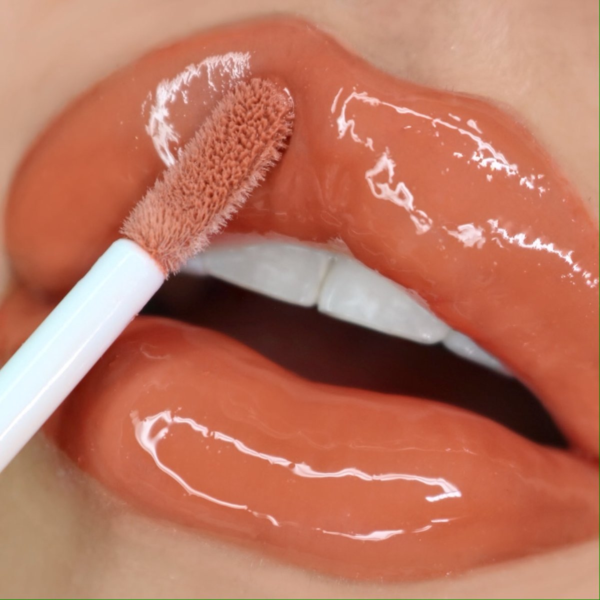 Ultra Dazzle - Gloss Labial | Beauty Creations