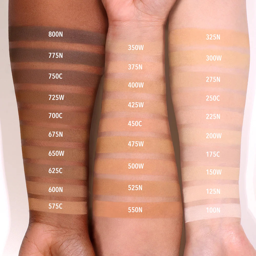COMPLETE WEAR™ POWDER FOUNDATION - MOIRA