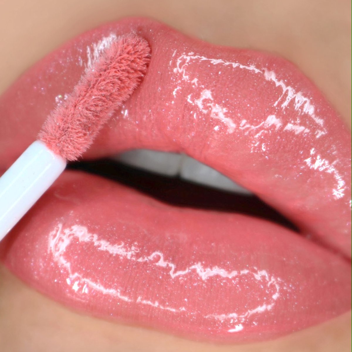 Ultra Dazzle - Gloss Labial | Beauty Creations