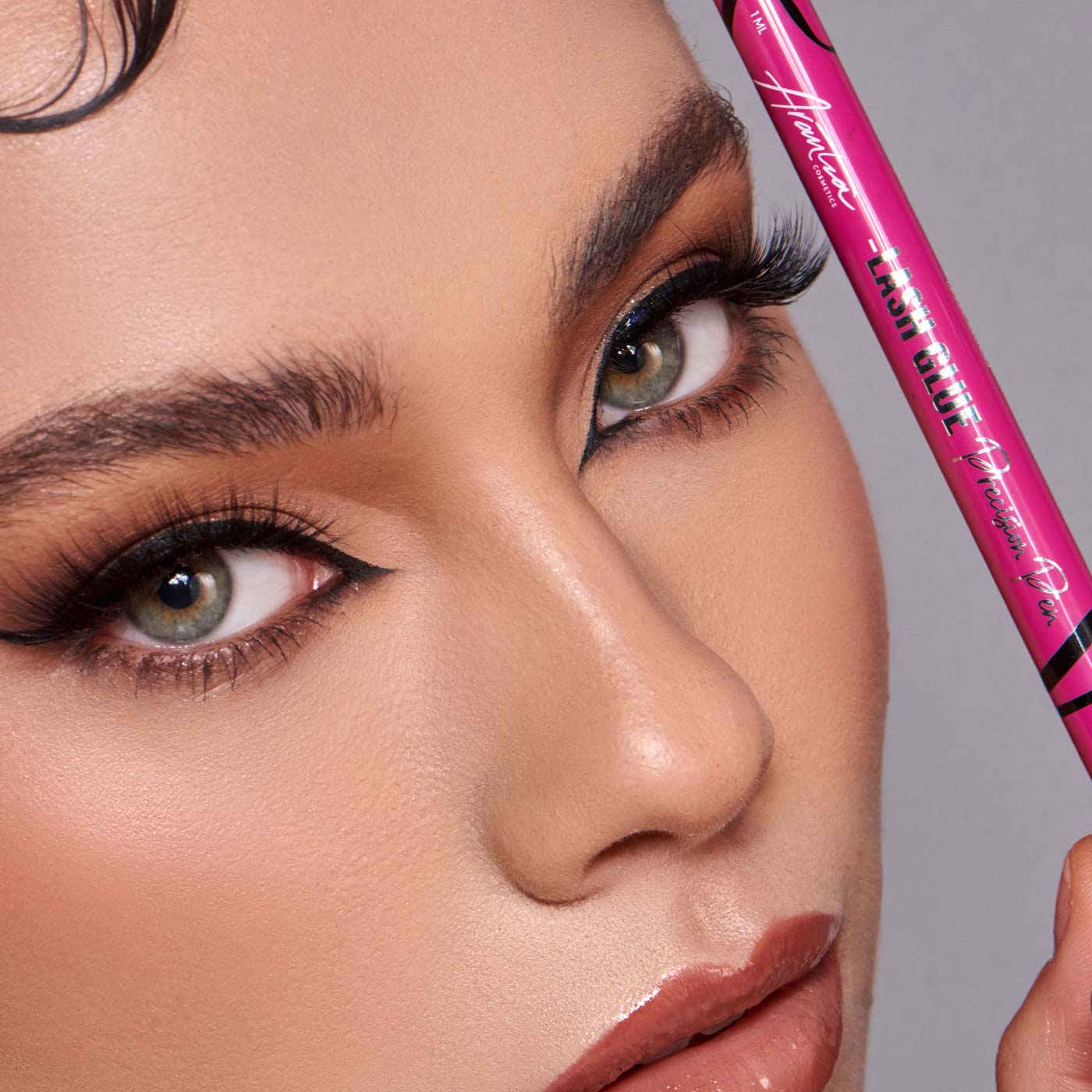 PRECISION PEN Adhesivo de Pestañas - Negro | Arantza Cosmetics