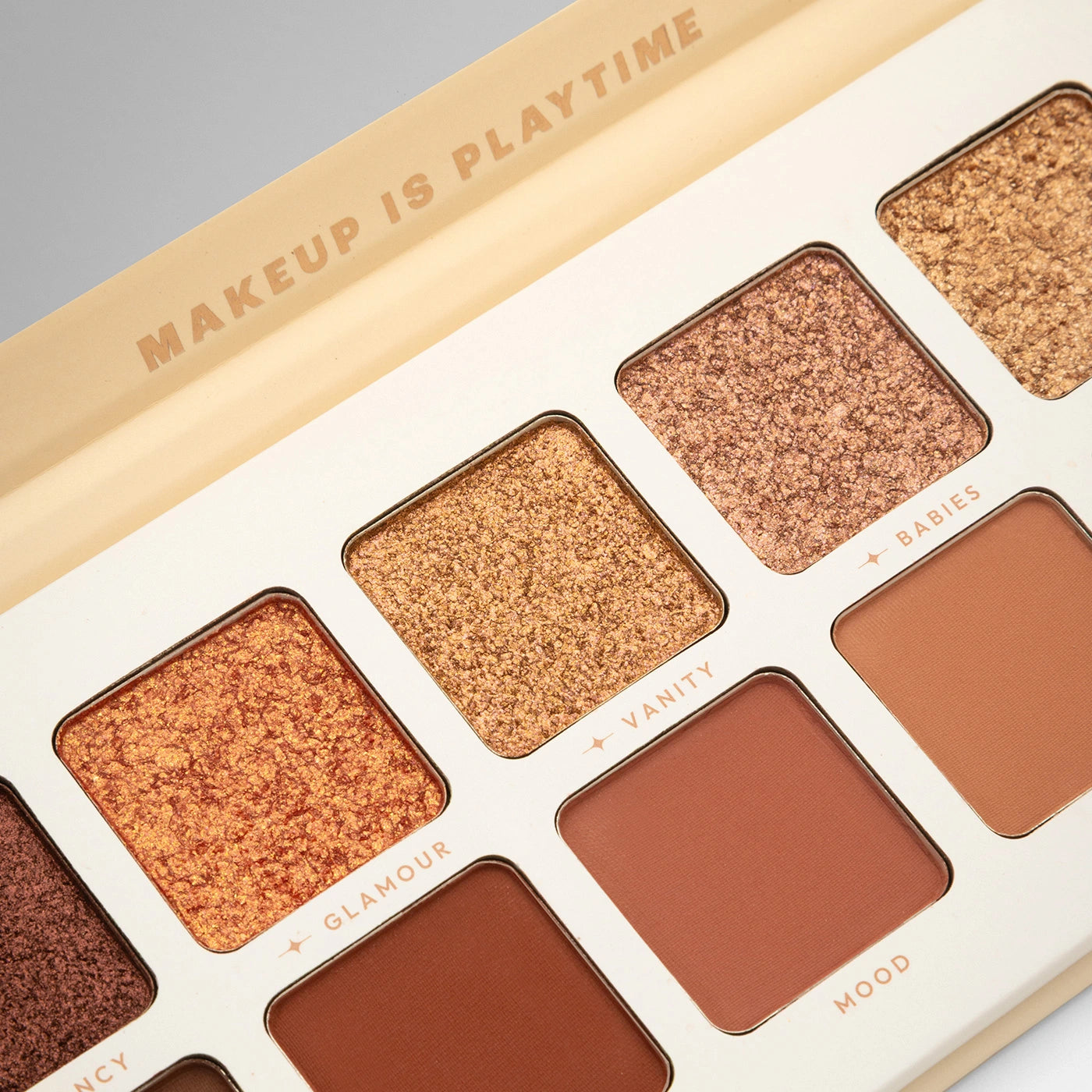 GIVE ME GLAM Paleta - Arantza Cosmetics