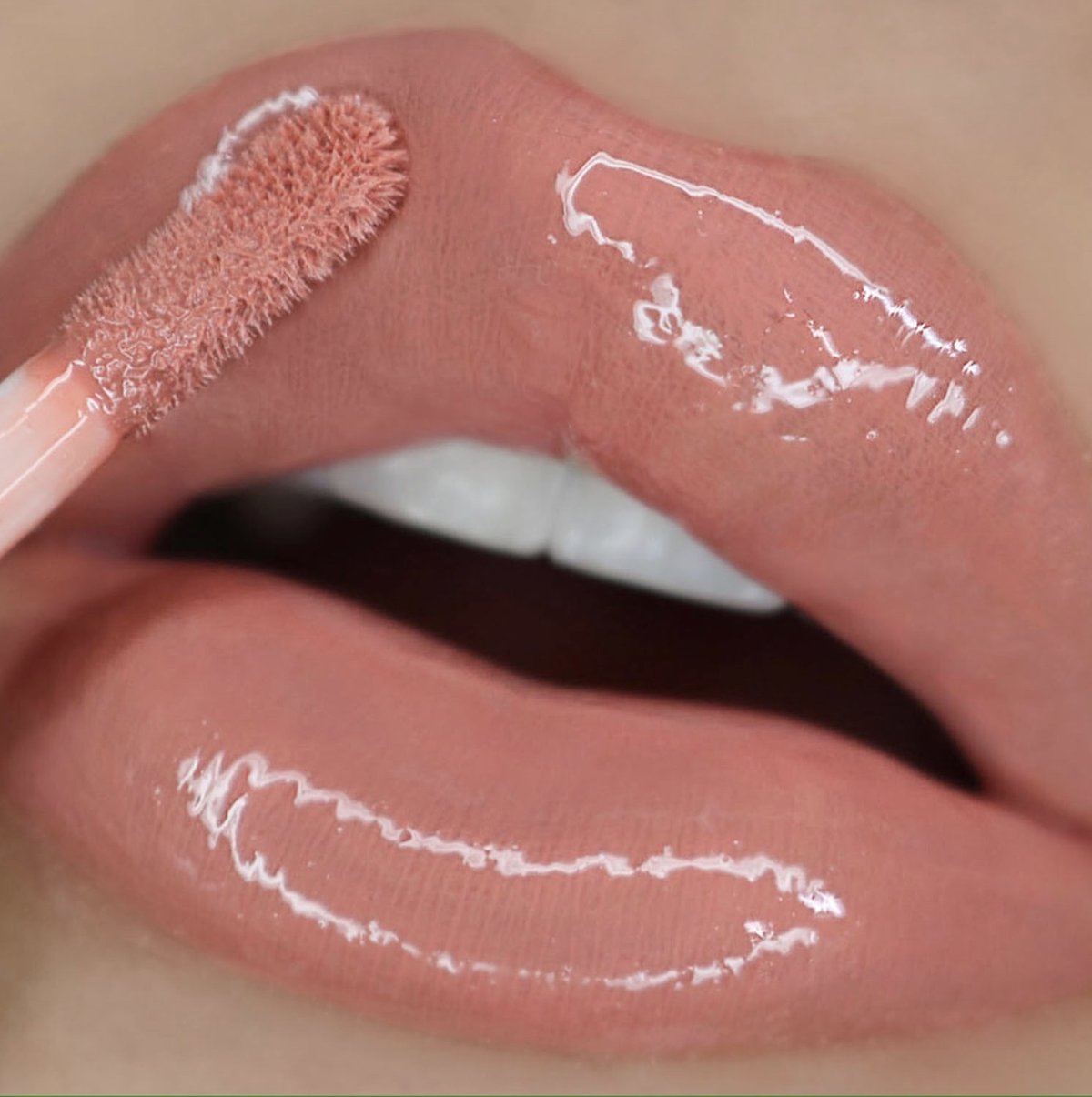 Ultra Dazzle - Gloss Labial | Beauty Creations