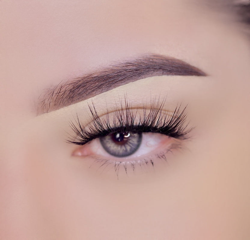 FAUX MINK LASHES - JLASH X LUIS TORRES VOL.3