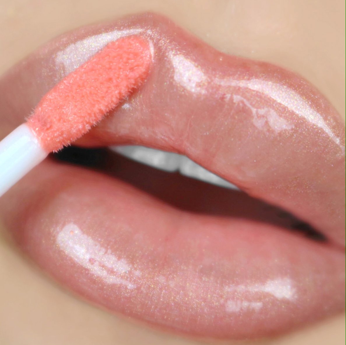 Ultra Dazzle - Gloss Labial | Beauty Creations