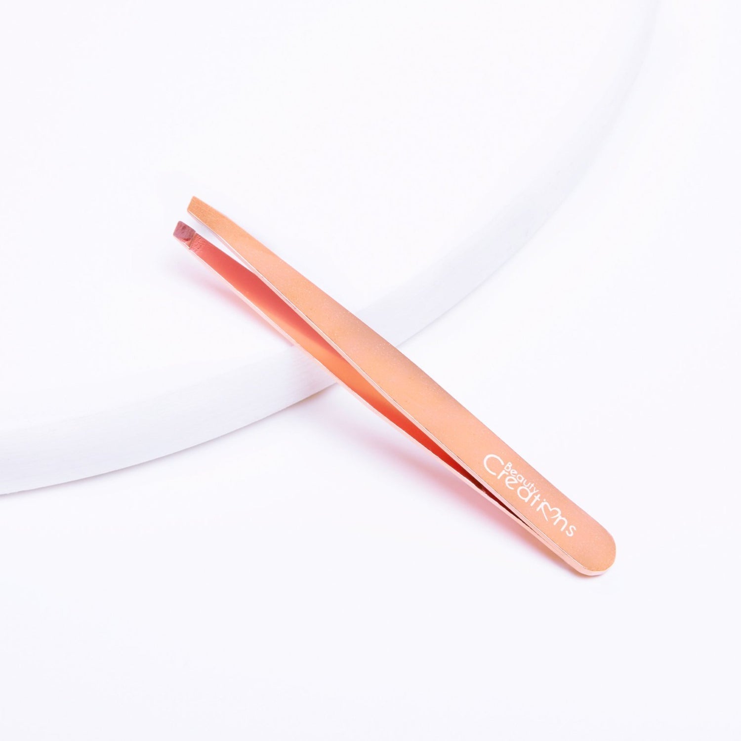 PINZAS PARA DEPILAR CEJA TWEEZER  - BEAUTY CREATIONS