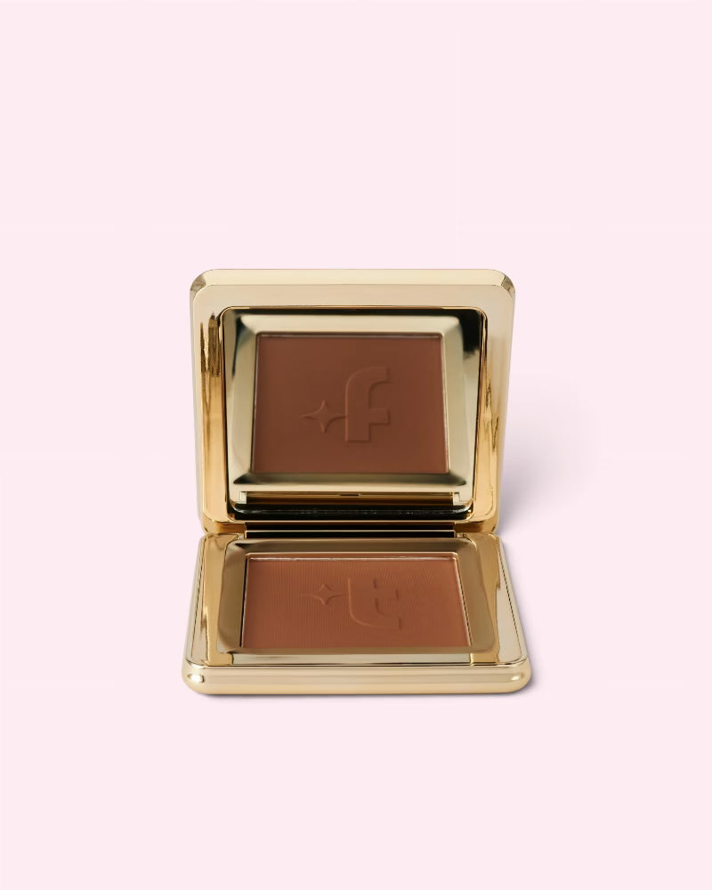 EXHIBIDOR CONTORNO EN POLVO COMPACTO | TRUE MAKEUP
