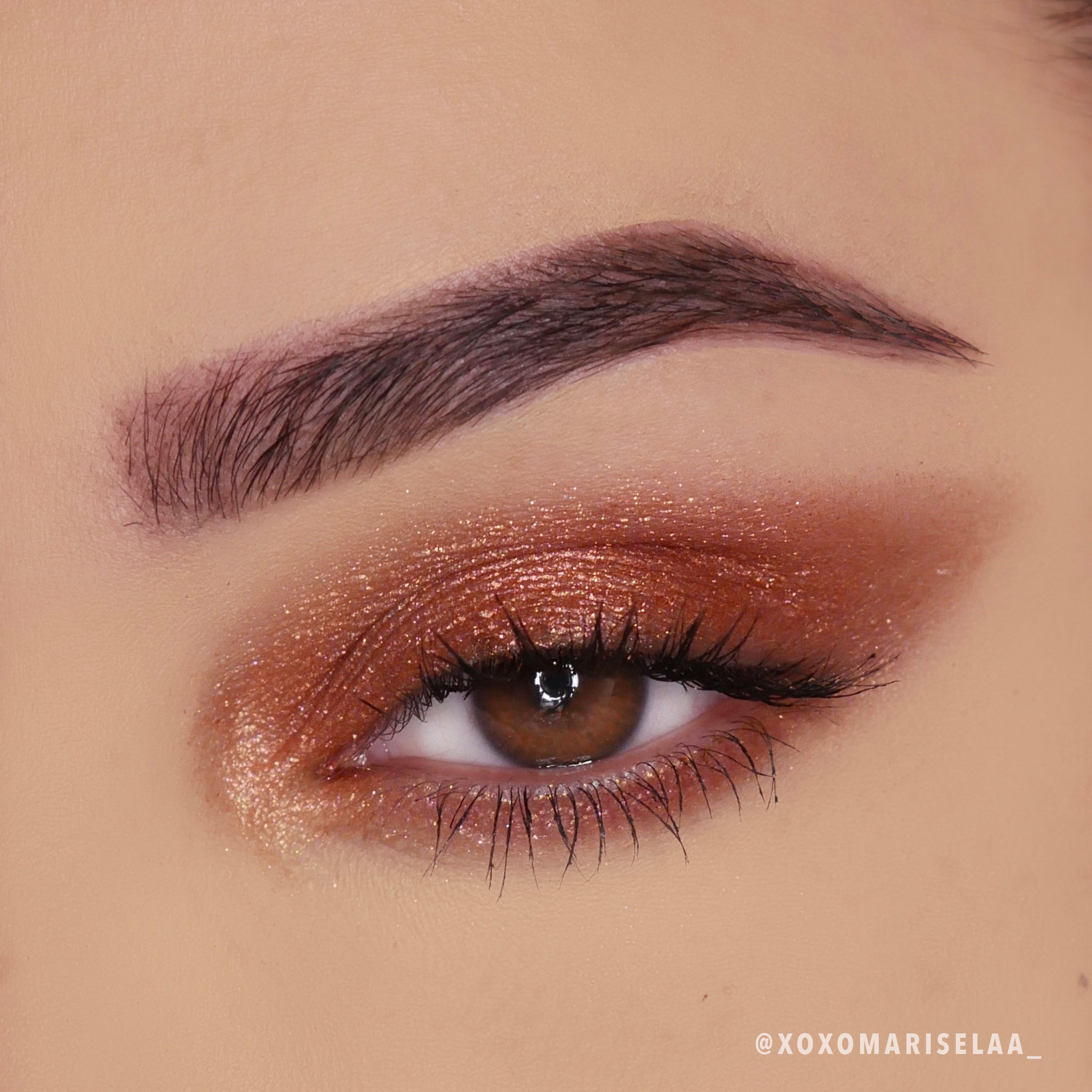 Starshow Shadow Pot (002, Stay Golden) - MOIRA